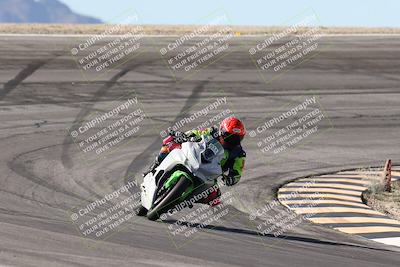 media/Jan-15-2026-Racers Edge (Thu) [[dfebeb70ab]]/3-B Group/Session 2 (Bowl Exit)/